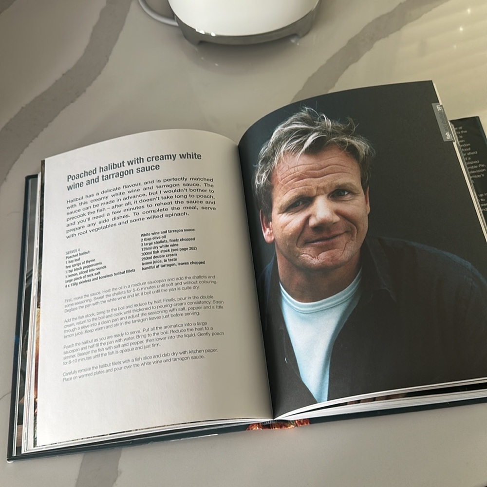 Gordon Ramsay Cooking for Friends Book - Picture 3 of 4